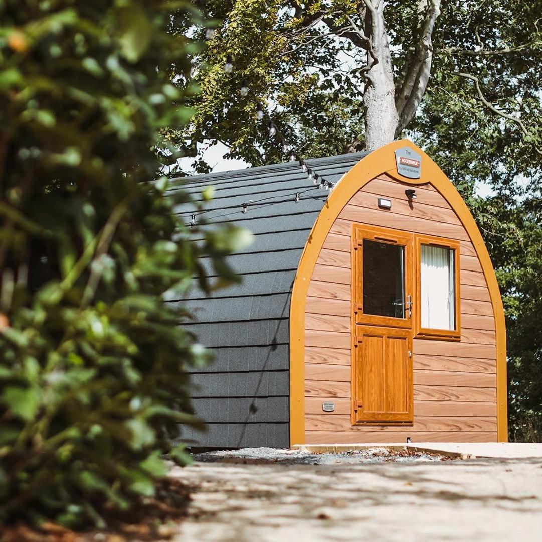 Carlton Manor Pods Apartment Aldbrough Exterior photo