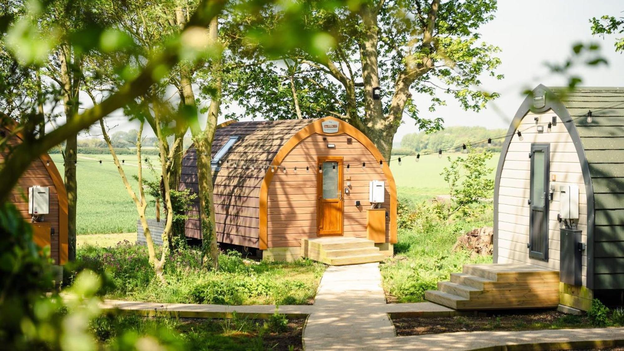 Carlton Manor Pods Apartment Aldbrough Exterior photo
